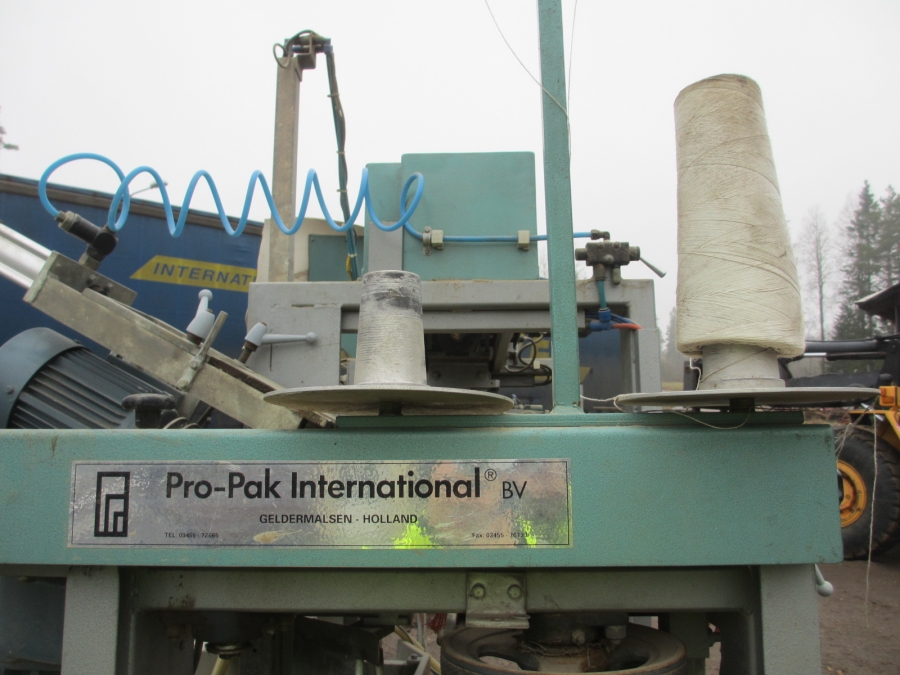 3806 Propak Netz und Papier Verschliessmaschine