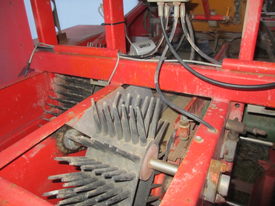3809 Koningsplanter Kartoffelpflanzmaschine 2 Reihen modelle AP 375 