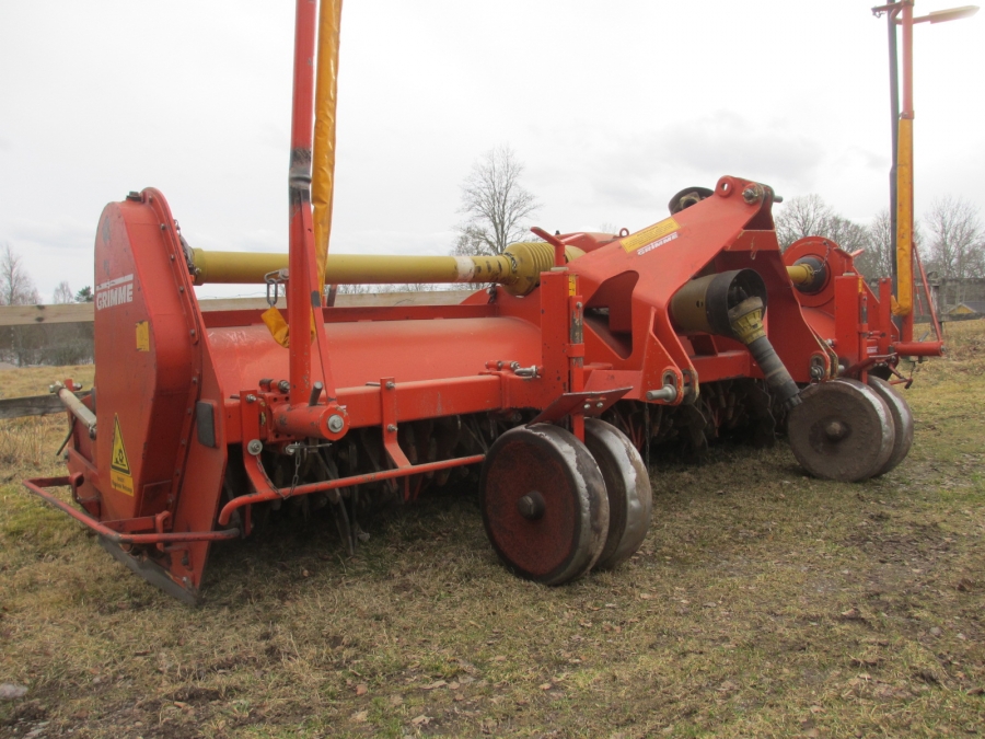 3810 Grimme DF3000 Bodenfräse 4Reihen