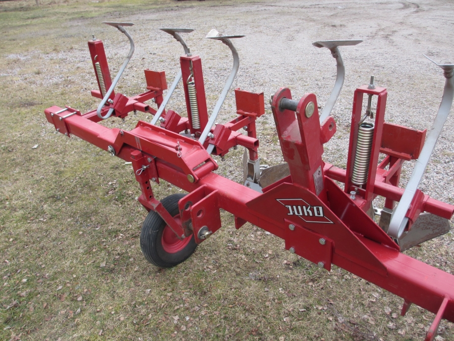 3816 Juko potato ridger 4 row 75-90 cm new condition