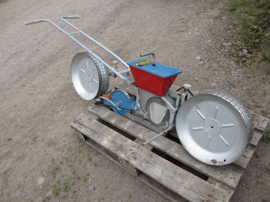 3833 Nibex mini Säämaschine Handmodelle