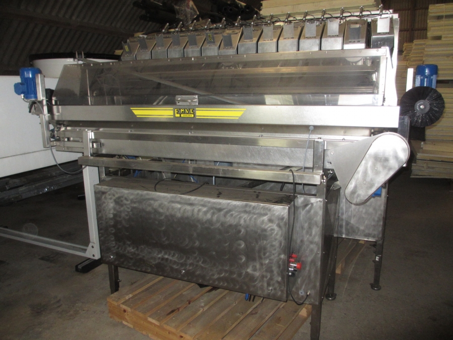 3839 Newtec 2014 AP weigher for Apples