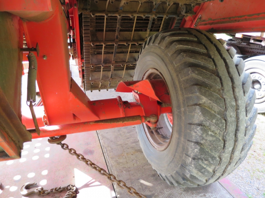 3874 Grimme SE75-40 potato harvester