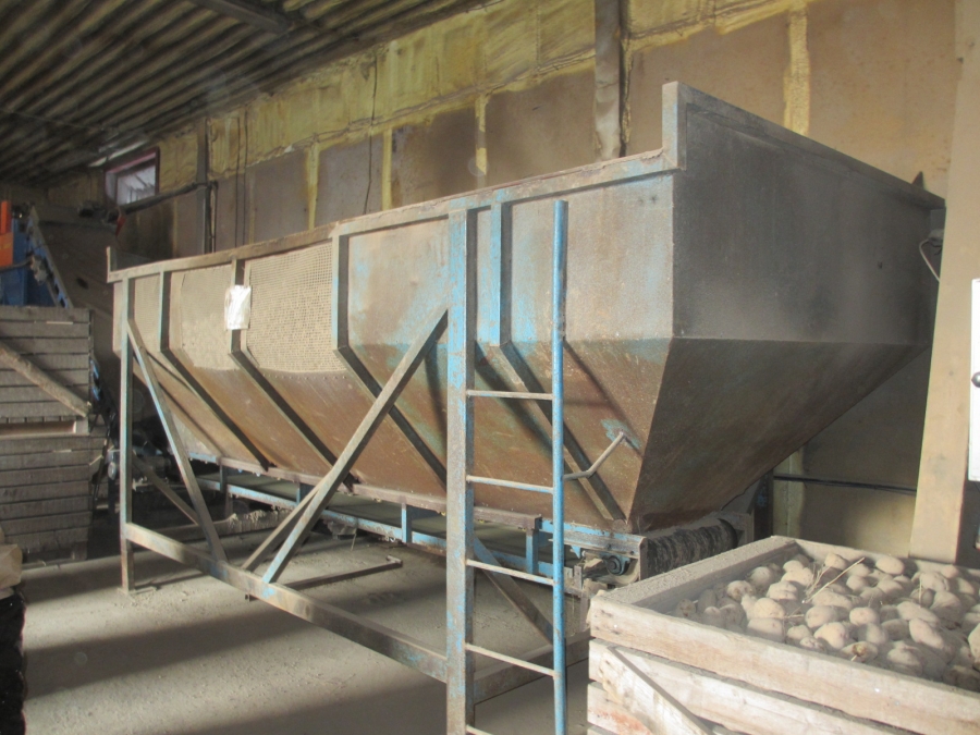 3875 EMVE Netzsortierer for potato/onion year 2009