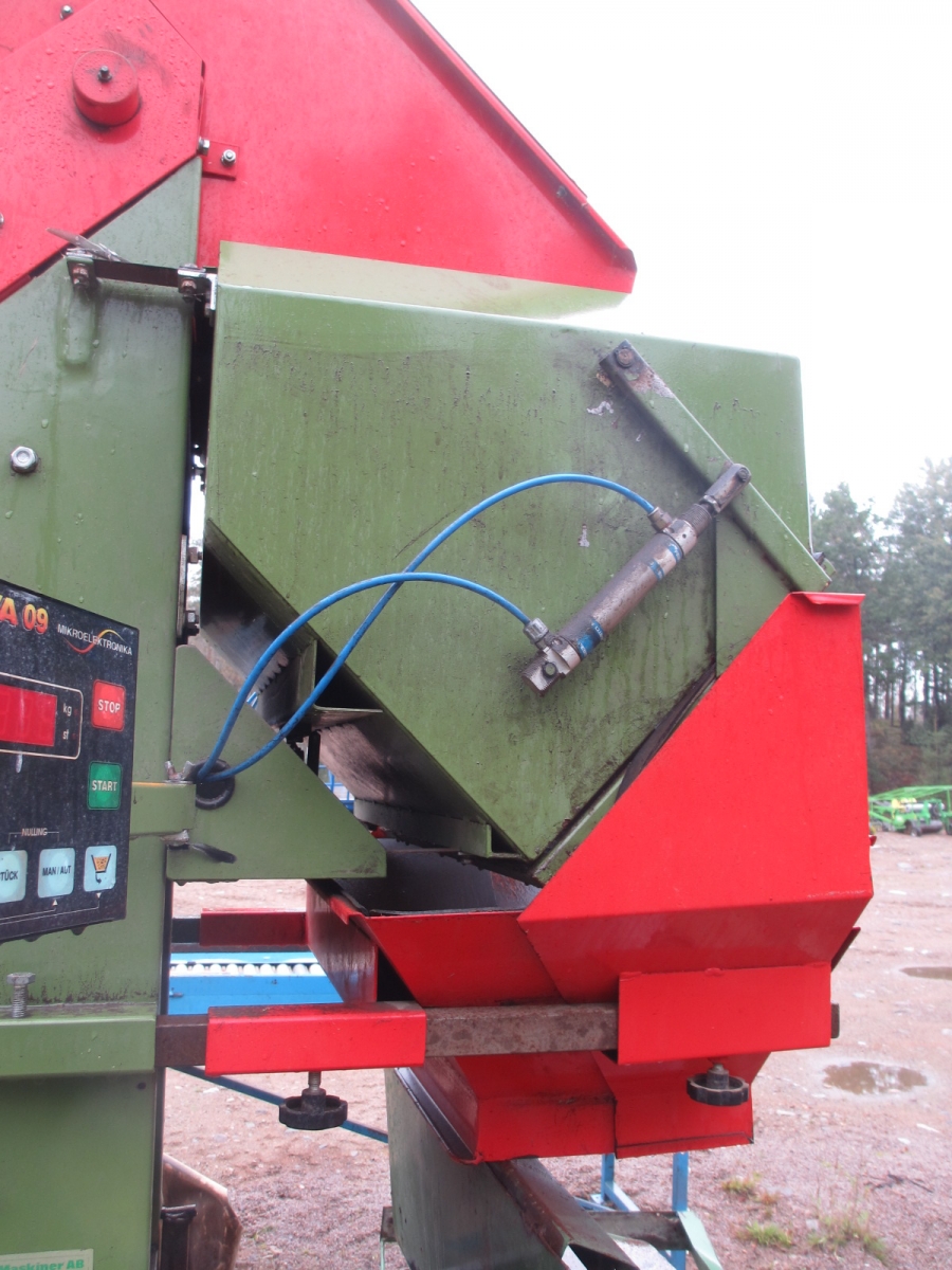 3883 Sorma S&B automatic weigher