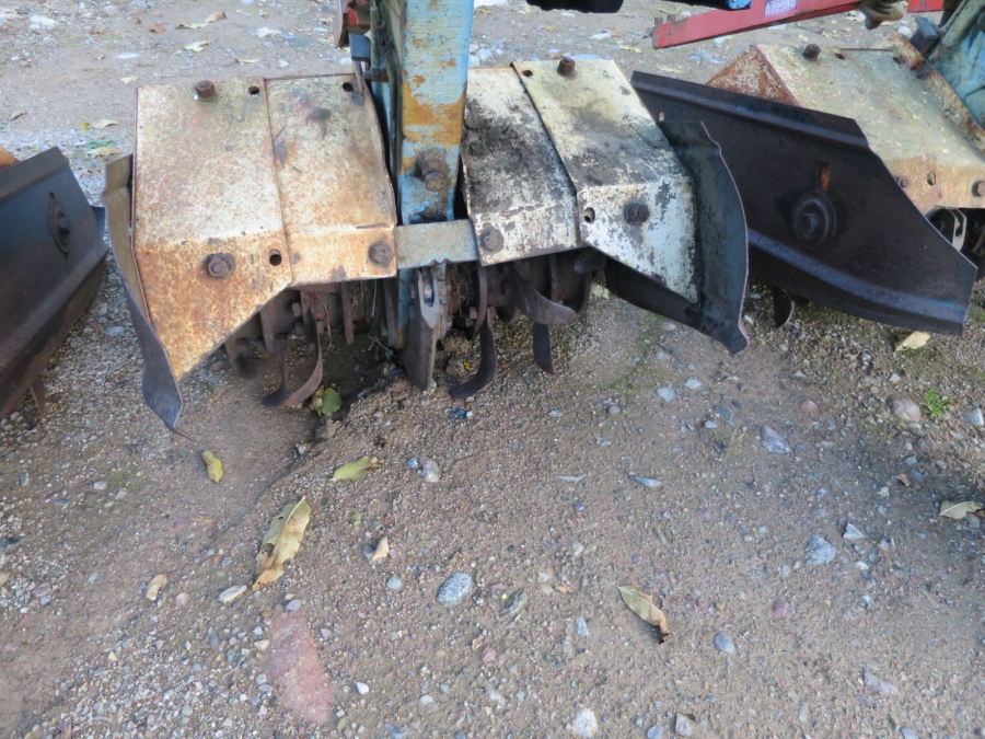 3890 Badalini Row rotary cultivator 4 row