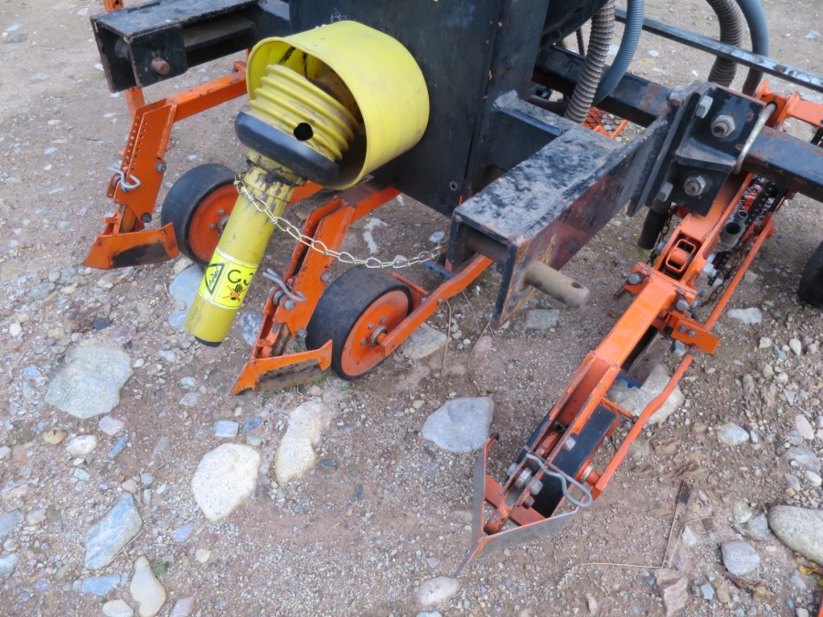 3913 Stanhay seeding machine 3 row pneumatic
