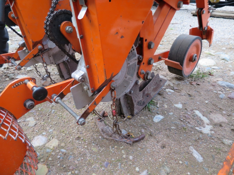 3913 Stanhay seeding machine 3 row pneumatic