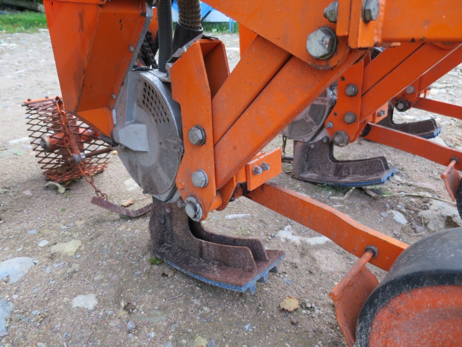 3913 Stanhay seeding machine 3 row pneumatic