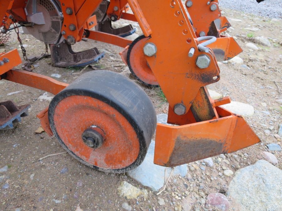 3913 Stanhay seeding machine 3 row pneumatic