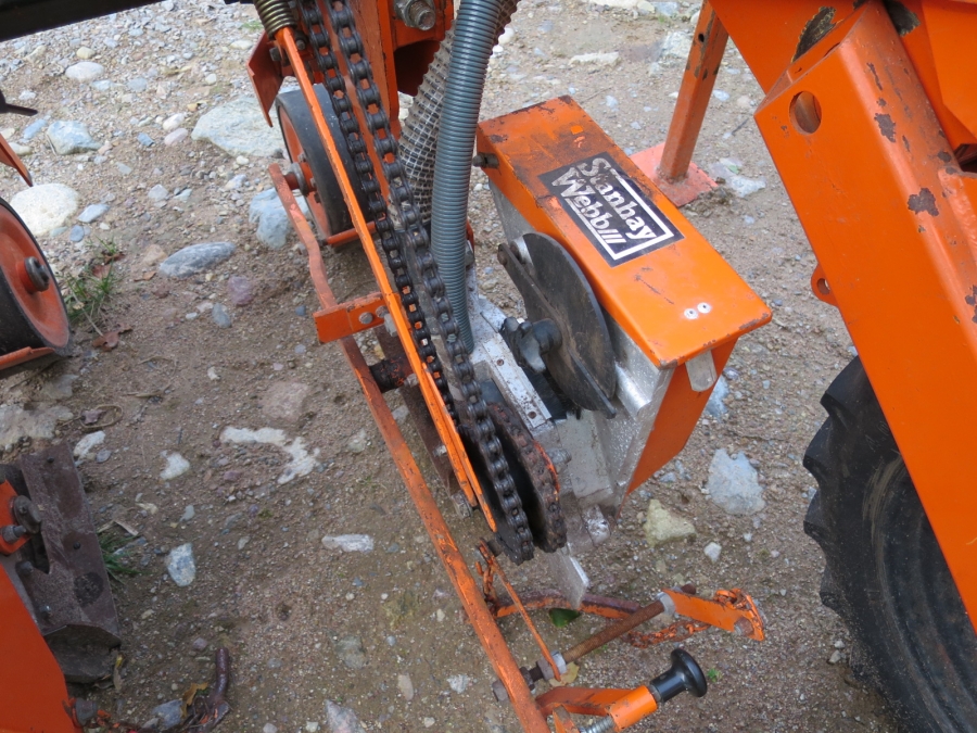 3913 Stanhay seeding machine 3 row pneumatic