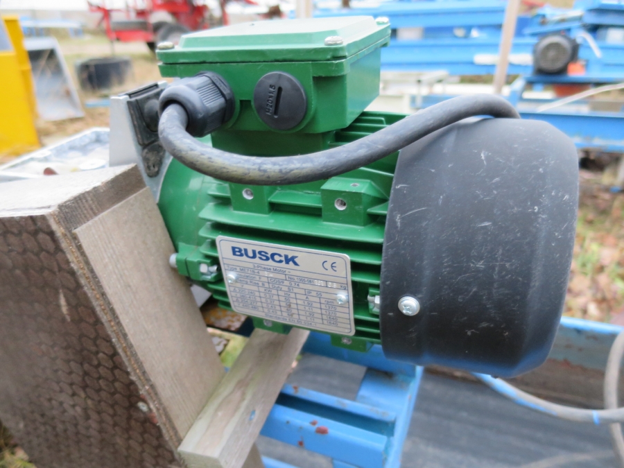 3924 EMVE conveyor 1500x250 mm
