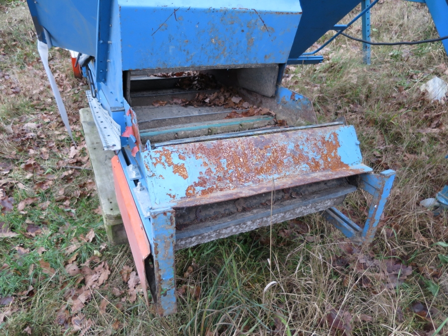 3926 EMVE elevator 2400x550 mm