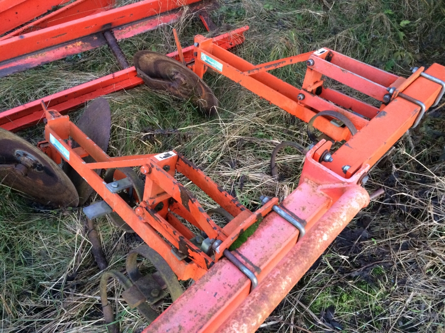 3969 Checchi & Magli Häufelgerät VR76