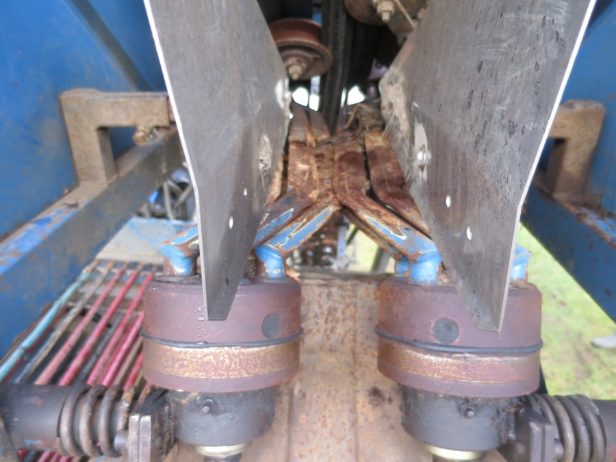 3975 Asa-Lift carrot harvester 1 row with elevator