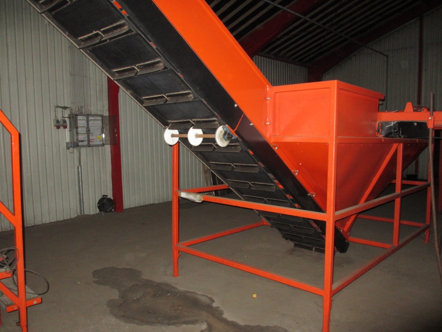 4010 Newtec 2014XBD Waage Komplettes Linie