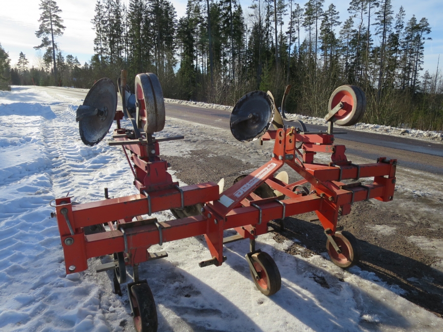 4018 Checchi & Magli Häufelgerät VR76