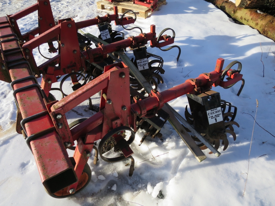 4019 Turbokup 4 row Rollsternhacke Häufelgeräte 