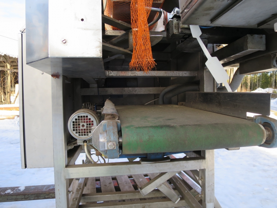 4022 Newtec HC30 Nähverpackungsmaschine