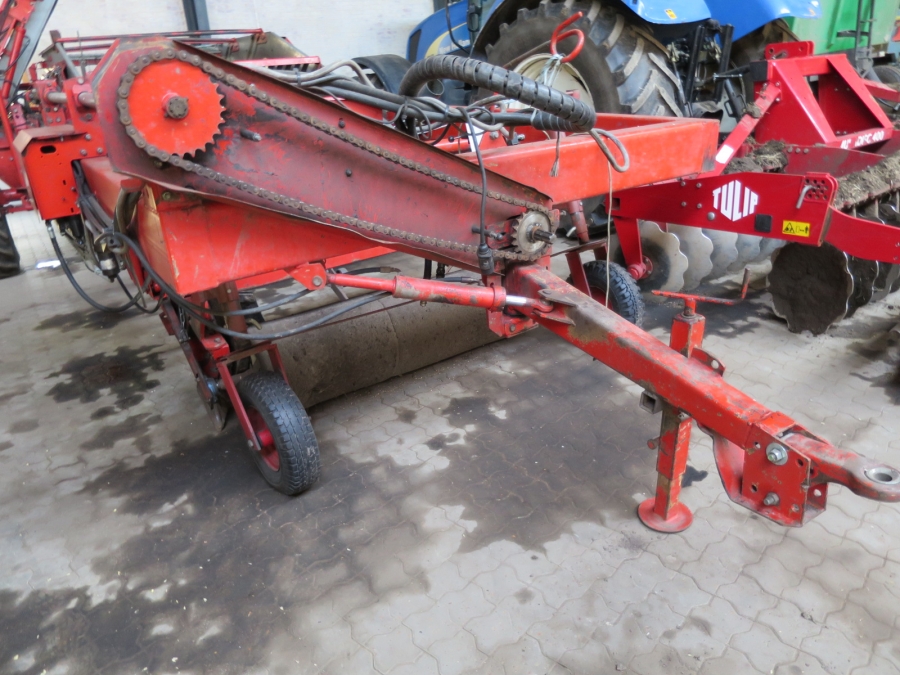 4042 Kverneland Underhaug 2200 onion loader