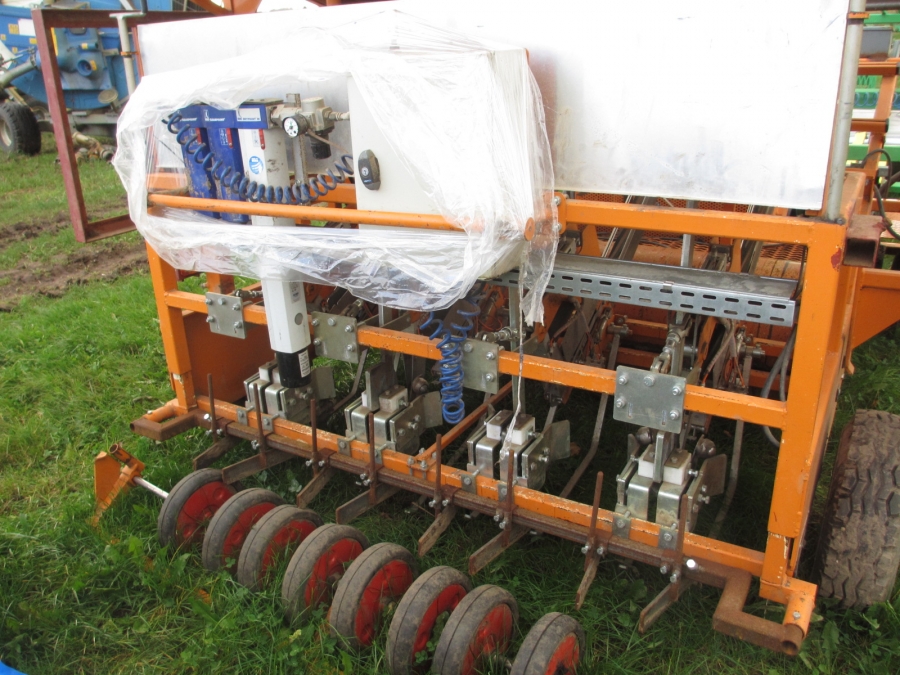 4044 Regero R2106 TP Pflanzmaschine