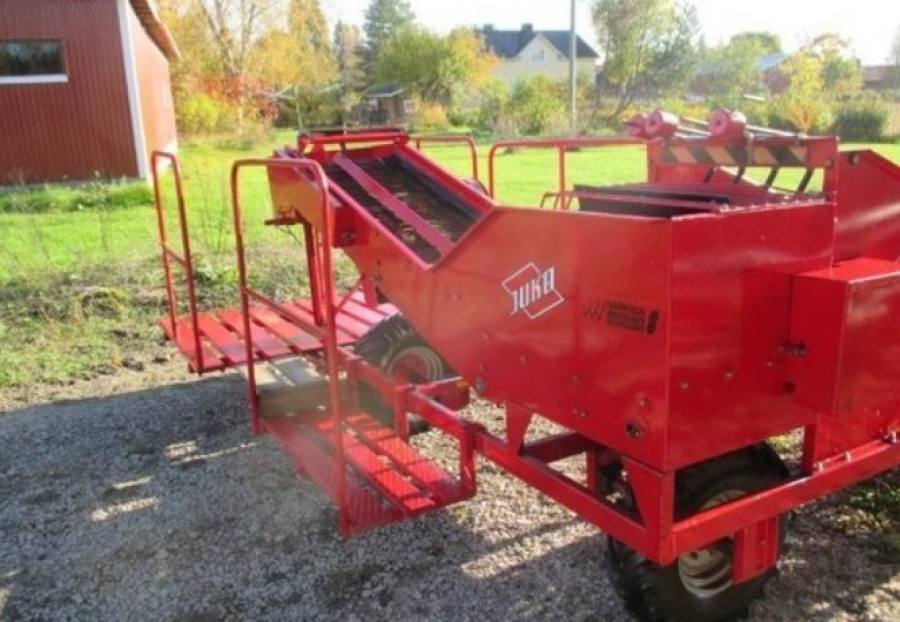 4050 Juko Midi Supermidi potato harvester