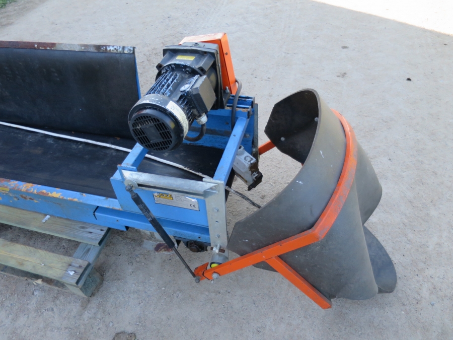 4080 EMVE conveyor 3200x350 mm