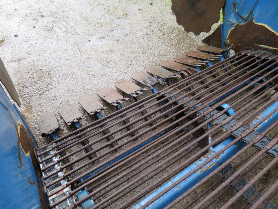 4088 Asa-Lift WR135 onion windrower