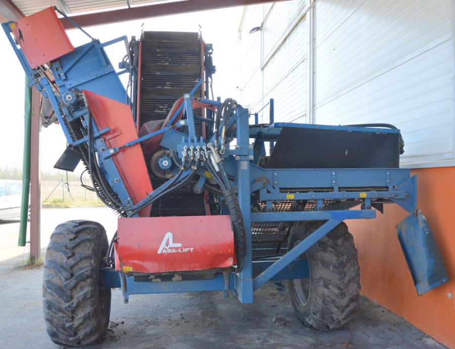 4100  Asa-Lift sharelift Möhrenroder mit Bunker 