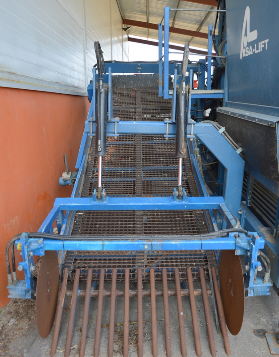 4100  Asa-Lift sharelift Möhrenroder mit Bunker 