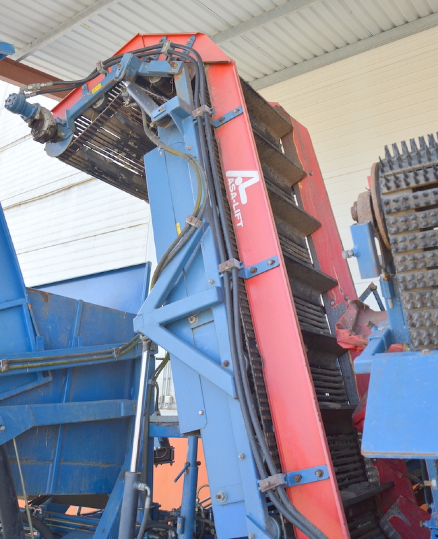 4100  Asa-Lift sharelift Möhrenroder mit Bunker 